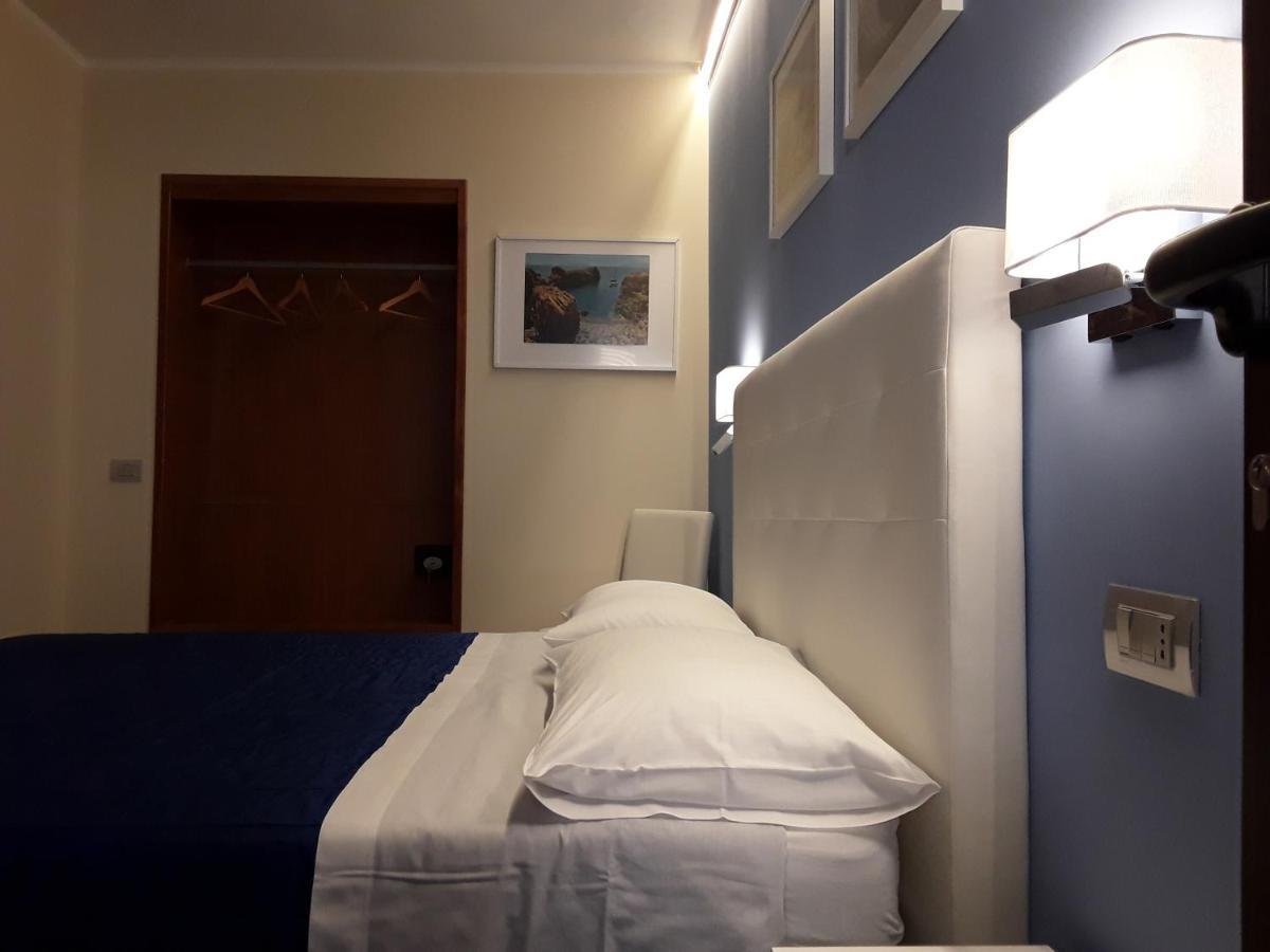 Al Castello B&B Milazzo Bagian luar foto